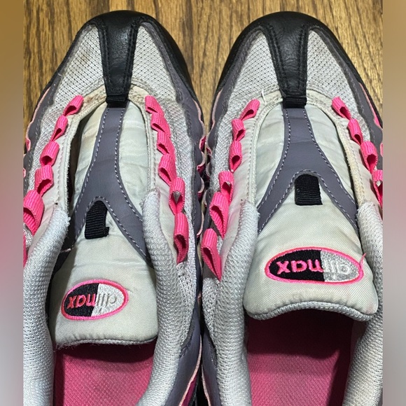 Nike Air Max 95 GS Pink Blast Sneakers - Picture 3 of 12